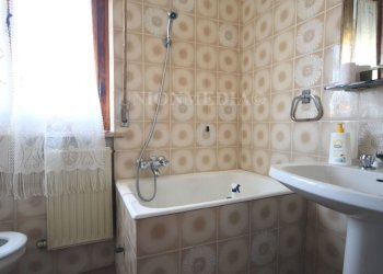 124505.jpg - Quadrilocale Via Paolo Diana, Sarzana - foto 17