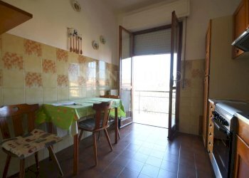 124515.jpg - Quadrilocale Via Paolo Diana, Sarzana - foto 26