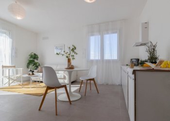 2.jpg - Appartamento Via Niccolò Tommaseo 100, Rimini - foto 6