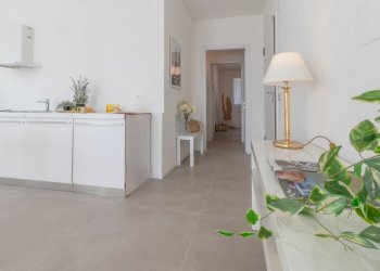 8.jpg - Appartamento Via Niccolò Tommaseo 100, Rimini - foto 16