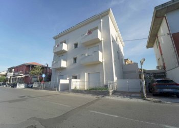 DSC00550.jpg - Appartamento Via Niccolò Tommaseo 100, Rimini - foto 1