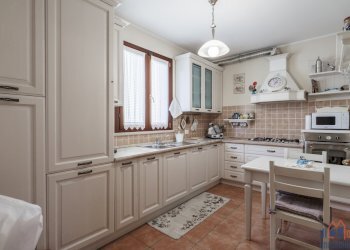 DSC07032-HDR.jpg - Villa Trifamiliare VIA TORMINI 34 A, Gavardo - foto 4