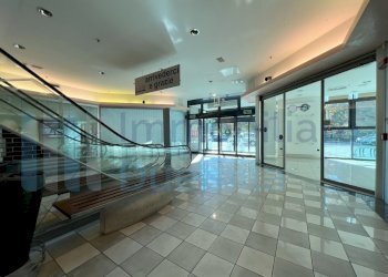 IMMAGINE18-ink.jpeg - Commercial Premises Bologna - photo 18