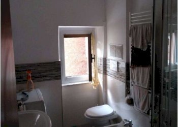 7.jpg - Appartamento Via Renato Quartini 31, Genova (zona Rivarolo) - foto 6