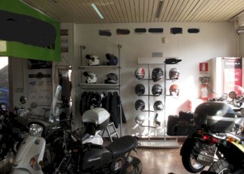 4.png - Locale Commerciale Via Fratelli Canepa 76, Serra Riccò - foto 5