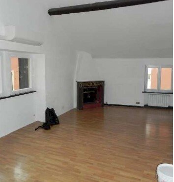 4.jpg - Mansarda Via Ponterotto 80, Genova (zona Marassi) - foto 3