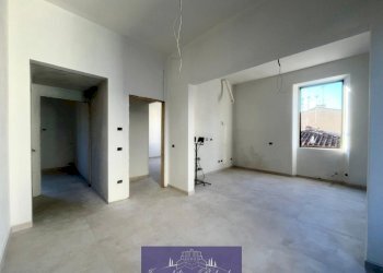 WhatsApp Image 2025-11-10 at 16.36.26 (2).jpeg - Trilocale Via Brunetto Latini, Firenze - foto 2