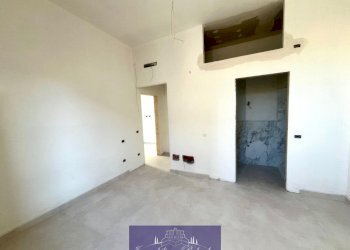 WhatsApp Image 2025-11-10 at 16.36.27 (9).jpeg - Trilocale Via Brunetto Latini, Firenze - foto 14