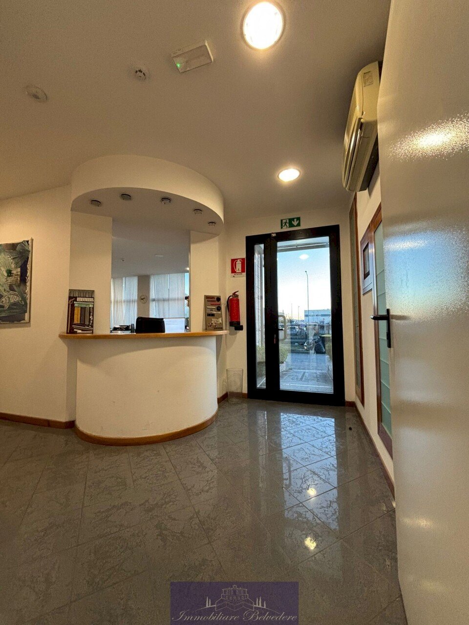 PHOTO-2025-11-06-17-19-082.jpg - Laboratorio Via Castonella, Campi Bisenzio - foto 3