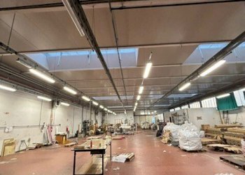 PHOTO-2025-11-06-17-19-088.jpg - Laboratorio Via Castonella, Campi Bisenzio - foto 5