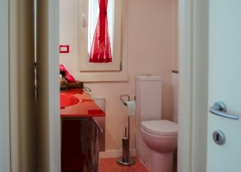 bagno - Villa Viale Fratelli Cervi, Prato - foto 19