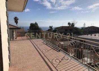 012.JPG - Casa indipendente via Vincenzo Ricca, Catania - foto 11