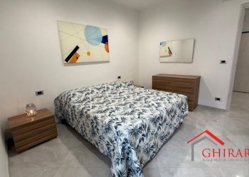 3.0 camera.jpg - Trilocale VIA PAGLIA 20, Genova (zona Sestri Ponente) - foto 10