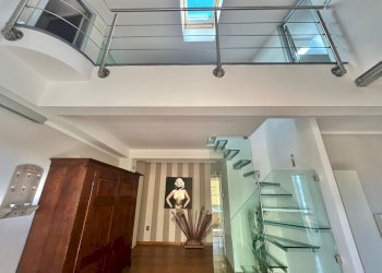 bebafb2b-ae05-4fc0-9189-8c071a09b905.jpg - Attico Sarzana - foto 1