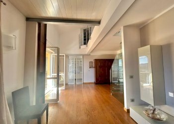 0a8df01a-ca4e-42b3-9a52-3542c90c0940.jpg - Attico Sarzana - foto 8