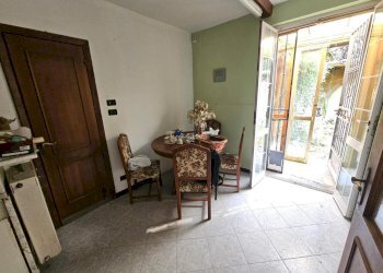 Cucina (2).jpg - Appartamento Via campomorone 93, Genova (zona Pontedecimo) - foto 6