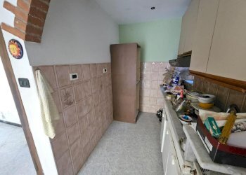 Cucina (4).jpg - Appartamento Via campomorone 93, Genova (zona Pontedecimo) - foto 8