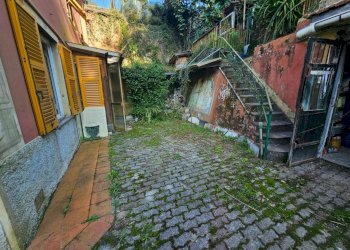 Giardino (2).jpg - Appartamento Via campomorone 93, Genova (zona Pontedecimo) - foto 22