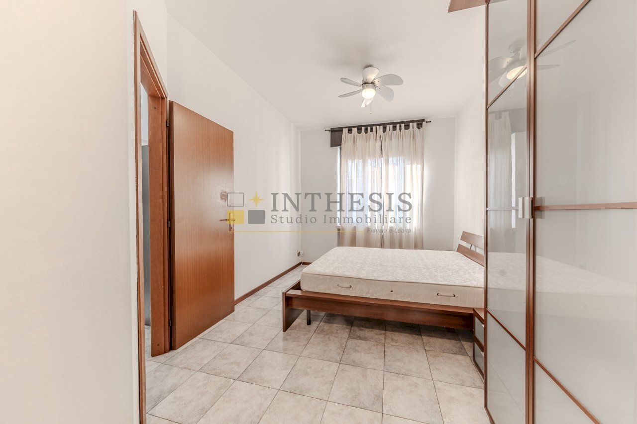 camera da letto - Two-room apartment via salvatore pianell 63, Milano - photo 2