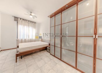 camera da letto - Two-room apartment via  salvatore pianell 63, Milano - photo 3