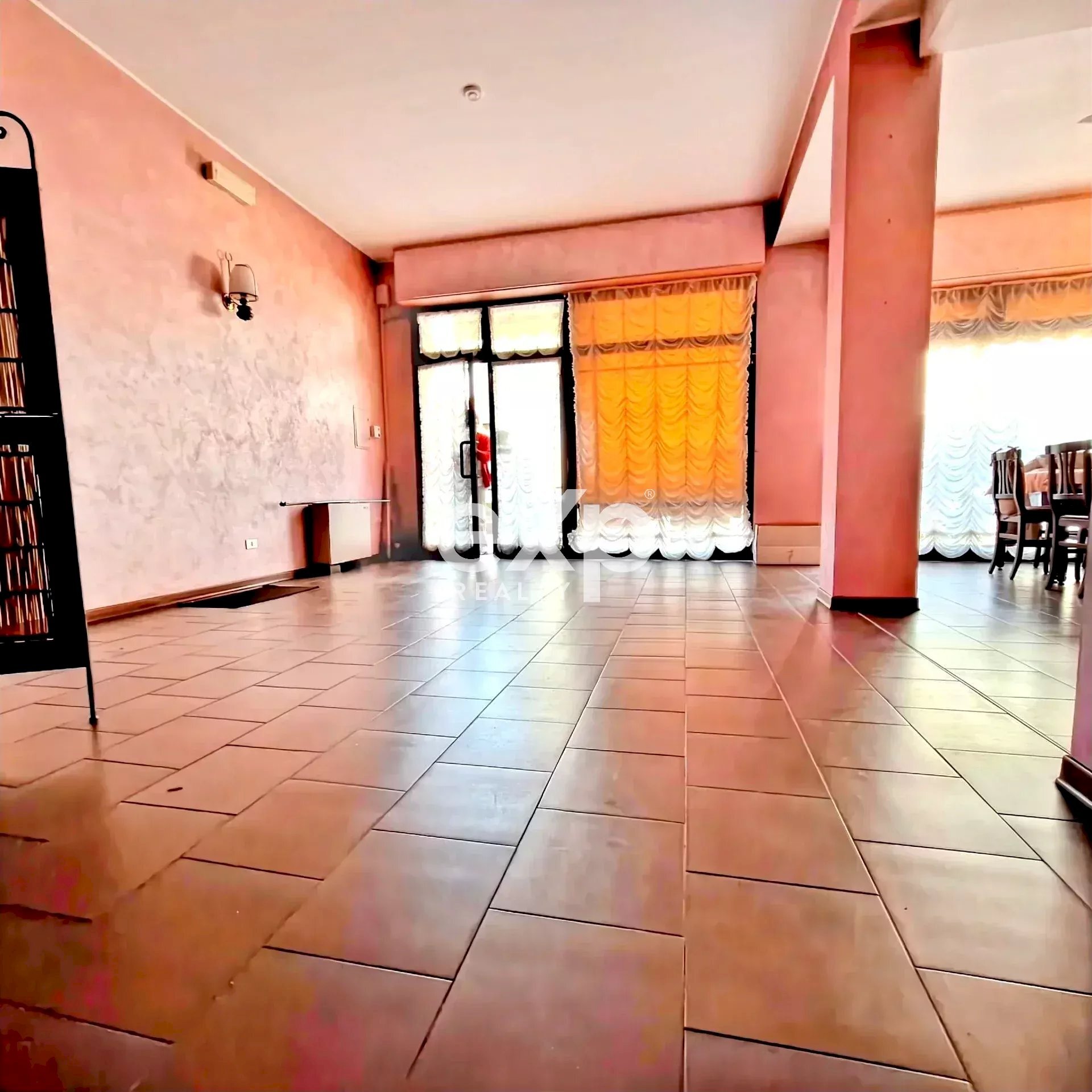 Negozio Via Salvatore Sassi, Lecco - foto 3