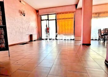 Negozio Via Salvatore Sassi, Lecco - foto 3