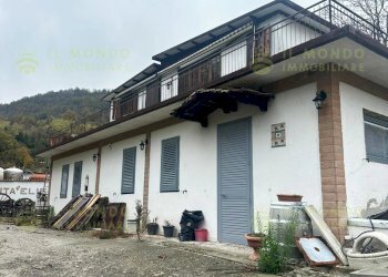 Villa Località Lago, Borgo Priolo - foto 2