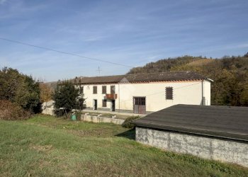 Independent house Frazione Garbazzola, Calamandrana - photo 3