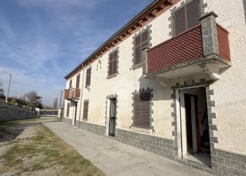 Independent house Frazione Garbazzola, Calamandrana - photo 12