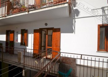 Bilocale Via Umberto l  67, Fenestrelle - foto 3