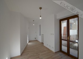 Bilocale Via Umberto l  67, Fenestrelle - foto 6