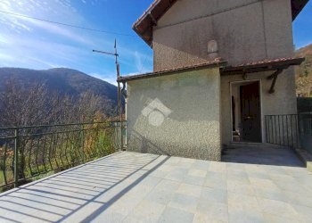 Independent house Località Vallecalda, Savignone - photo 8