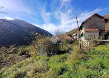 Independent house Località Vallecalda, Savignone - photo 13