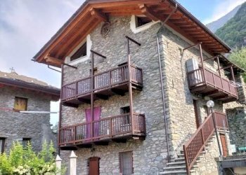 Bilocale Frazione Echallod Superiore, Arnad - foto 1