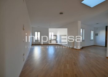 Foto 6 - Ufficio Vicolo Pescatori
 
1, Treviso - foto 6