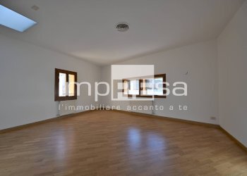 Foto 18 - Ufficio Vicolo Pescatori
 
1, Treviso - foto 18