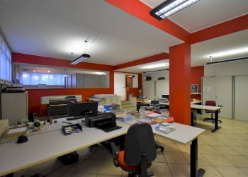 Foto 2 - Ufficio Via Matteotti
 
1, Bernareggio - foto 2