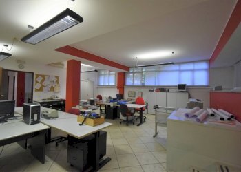 Foto 3 - Ufficio Via Matteotti
 
1, Bernareggio - foto 3