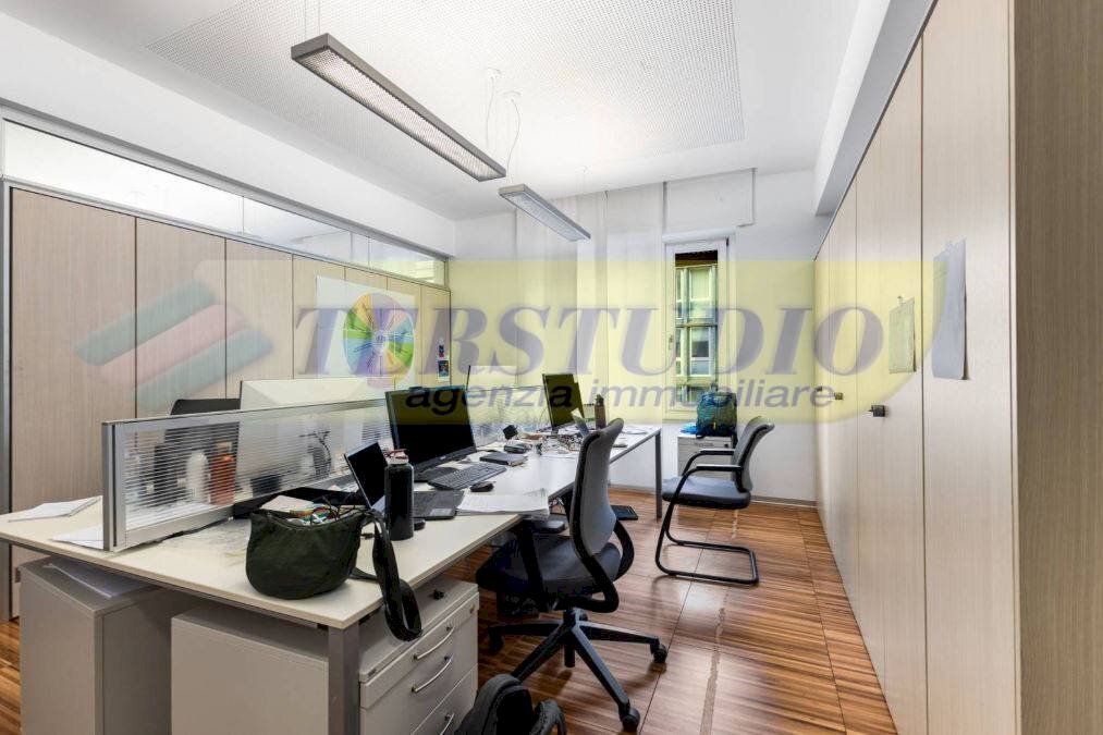 Foto 2 - Office Viale Alcide de Gasperi, Almenno San Salvatore - photo 2