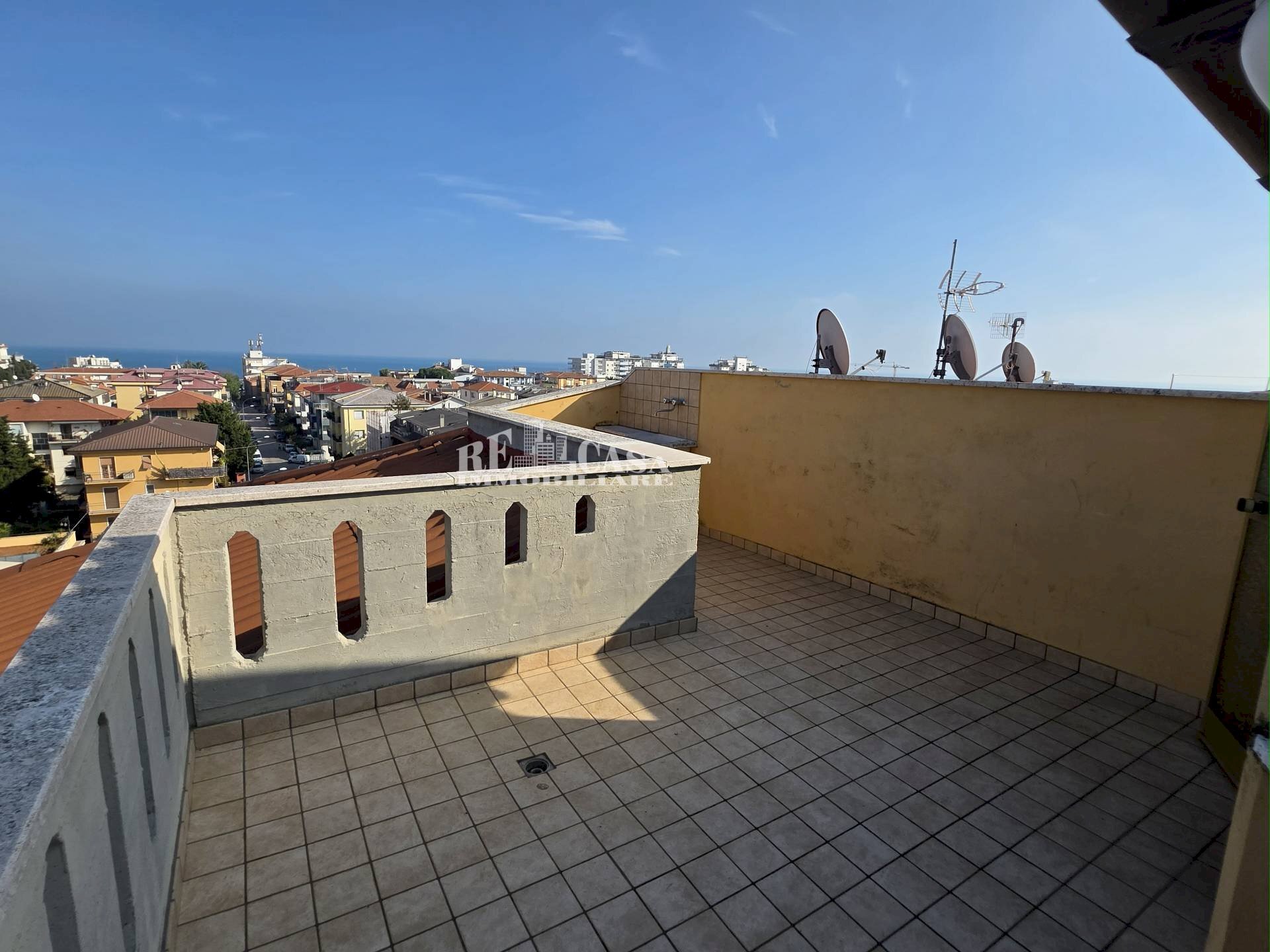 Foto 1 - Apartment Via Colleoni
 
50, San Benedetto del Tronto - photo 1