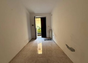 Foto 2 - Independent house Via Zaccometti
 
105-107, Massafra - photo 2