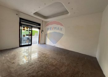 Stanza vuota - Negozio Via Cardinale Ferrari
 
72-74, Rho - foto 4