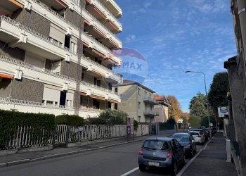 Edificio all\'aperto - Negozio Via Cardinale Ferrari
 
72-74, Rho - foto 8