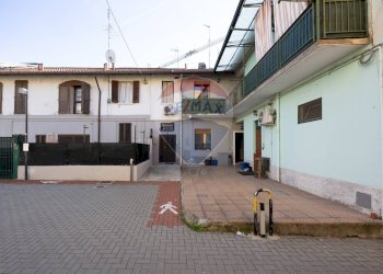 Edificio all\'aperto - Bilocale via reali
 
68, Paderno Dugnano - foto 3