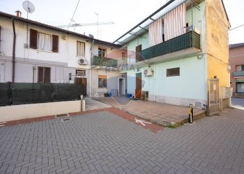 Edificio all\'aperto - Bilocale via reali
 
68, Paderno Dugnano - foto 9
