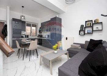 Sala da pranzo - Bilocale via reali
 
68, Paderno Dugnano - foto 11