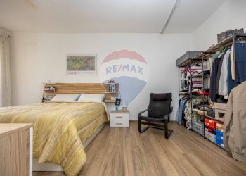 Camera / camera da letto - Bilocale via reali
 
68, Paderno Dugnano - foto 24