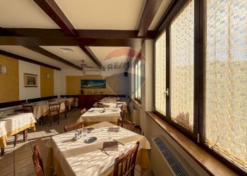 Sala da pranzo - Attività Commerciale VIA PORRO
 
8, Induno Olona - foto 7