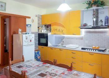 Cucina - Trilocale Via Gaspare Amodeo
 
94, Oliveri - foto 4