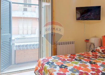 Camera / camera da letto - Trilocale Via Gaspare Amodeo
 
94, Oliveri - foto 11